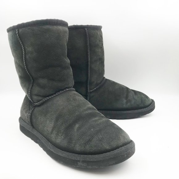 UGG Classic Short Black Suede Sheepskin Fur Lined Boots Mid Calf Y2K Womens 8 - Picture 1 of 14